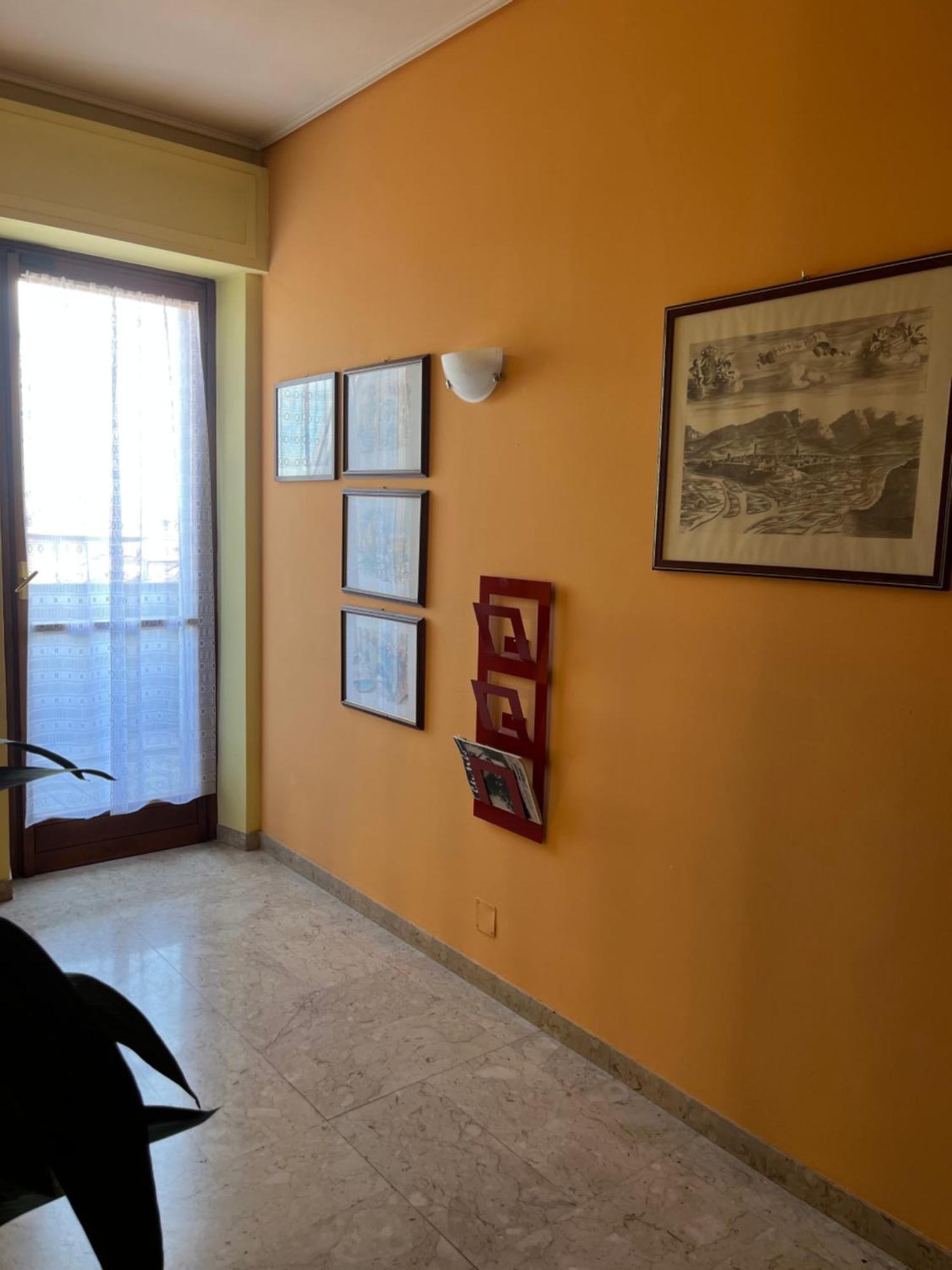 Boutique Affittacamere Attico In Centro Cuneo Exterior foto