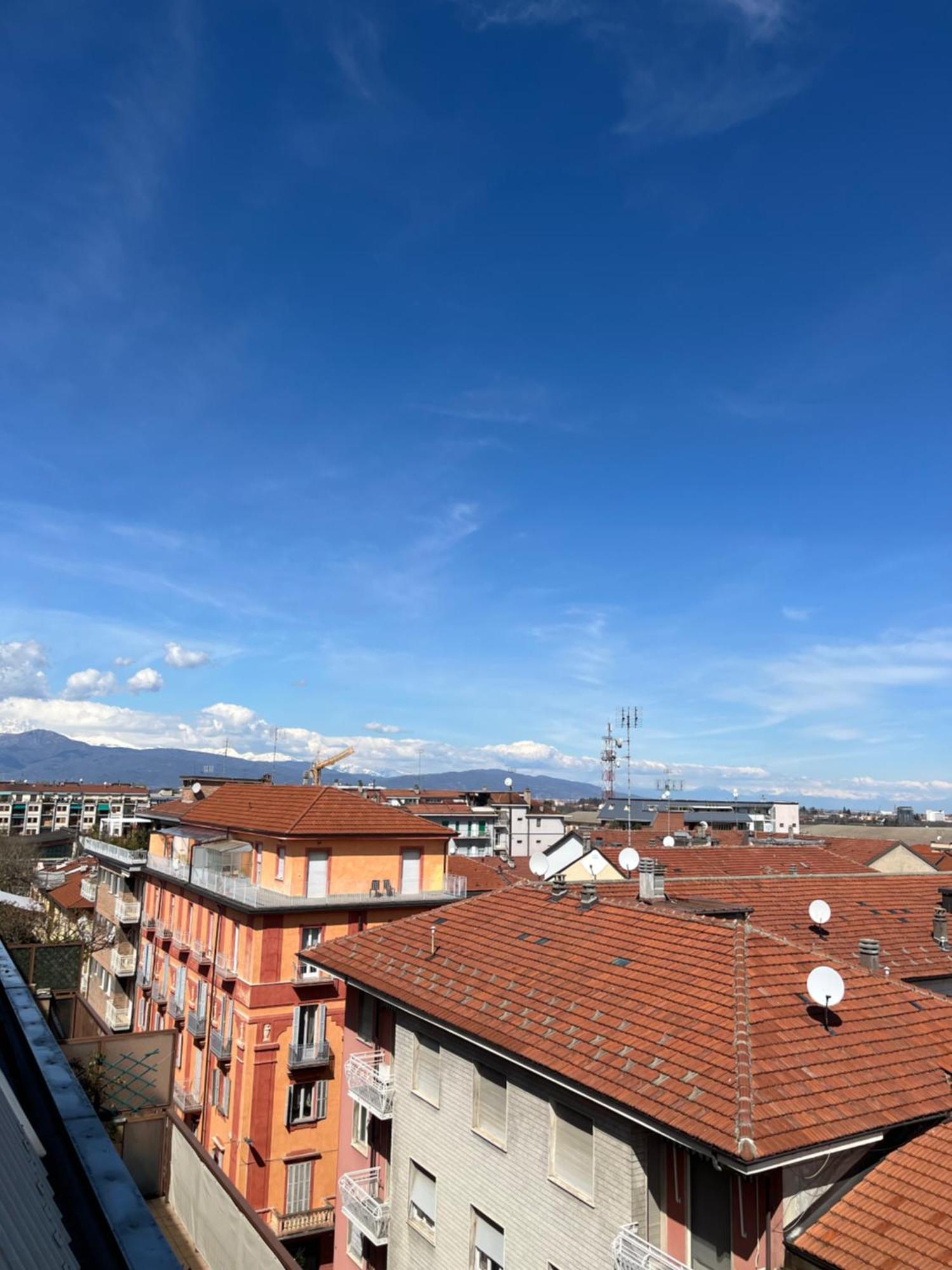 Boutique Affittacamere Attico In Centro Cuneo Exterior foto